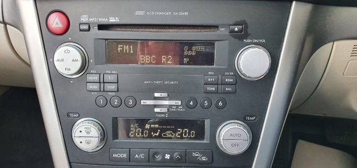 Subaru Outback 2.5 SE Outback 5dr Auto 2 owners Jan 2023 Mot Four Wheel Drive Petrol Metallic Grey