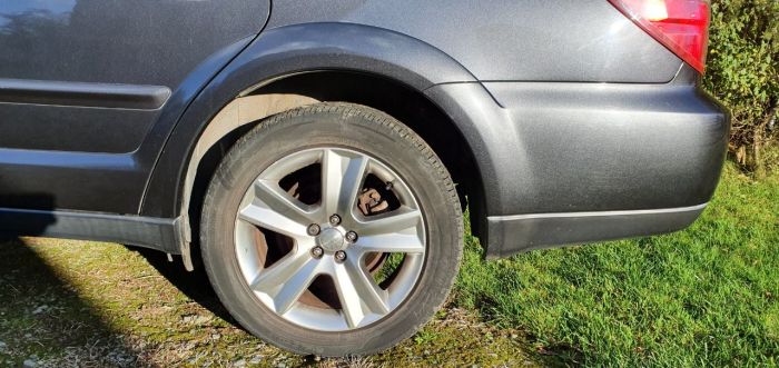 Subaru Outback 2.5 SE Outback 5dr Auto 2 owners Jan 2023 Mot Four Wheel Drive Petrol Metallic Grey